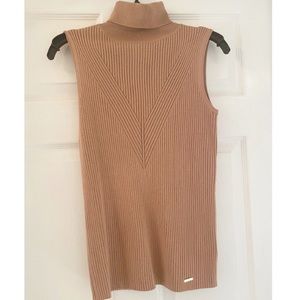 FINAL SALE! Beige sleeveless turtleneck by Tahari in excellent condition.